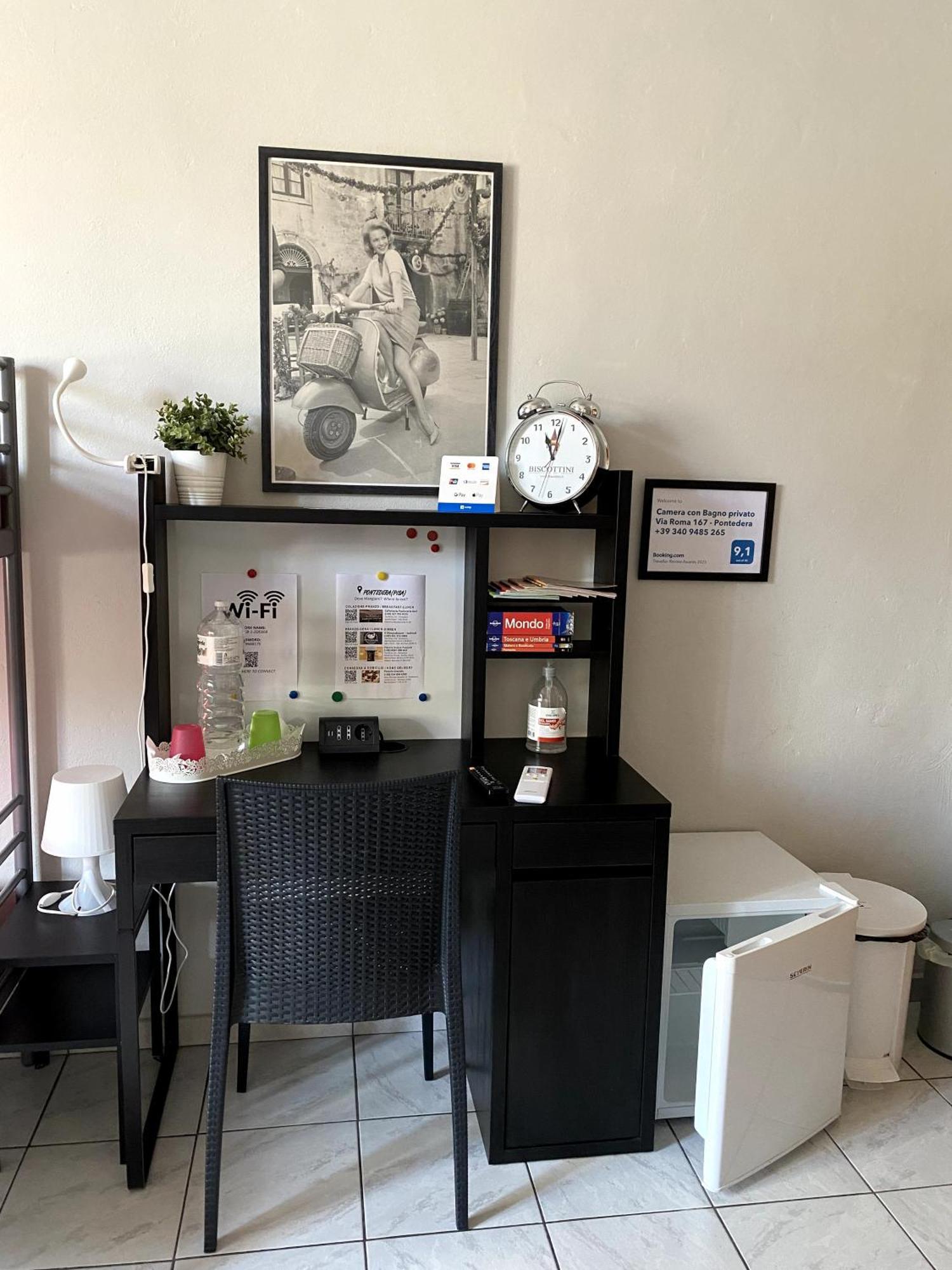 B&B Pontedera Luaran gambar